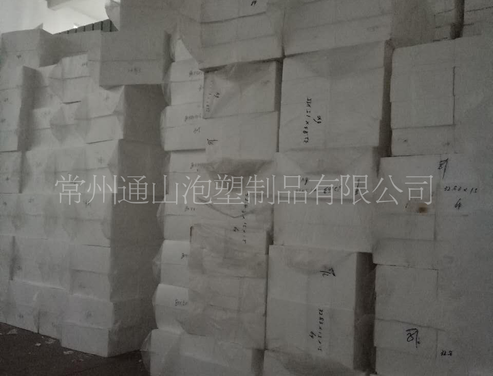 泡沫塑料的成型及結(jié)構(gòu)特點(diǎn)